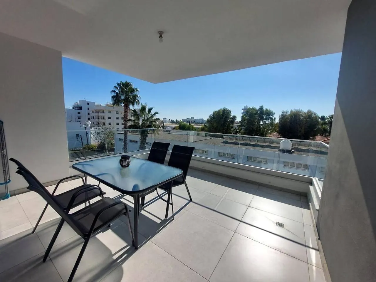 Luxury 2 Bedroom Apartment 301 Larnaca